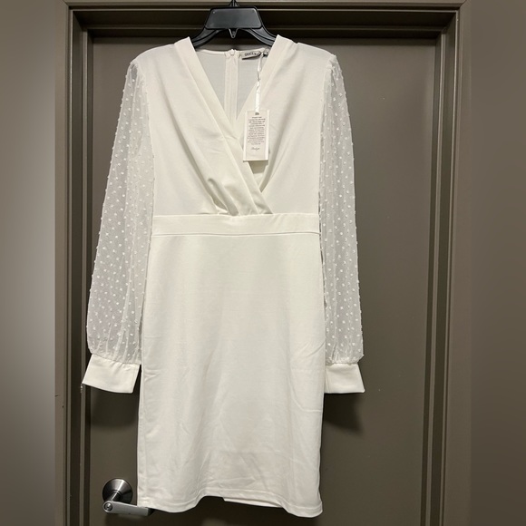 New woman’s dress size medium - Picture 1 of 8